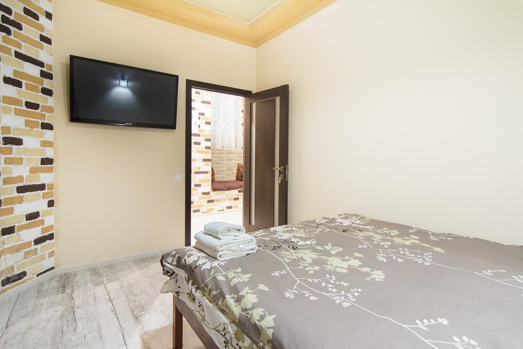 Club Suite Near Deribasovskaya Одеса Екстер'єр фото